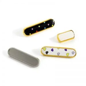 树脂金属别针徽章定制