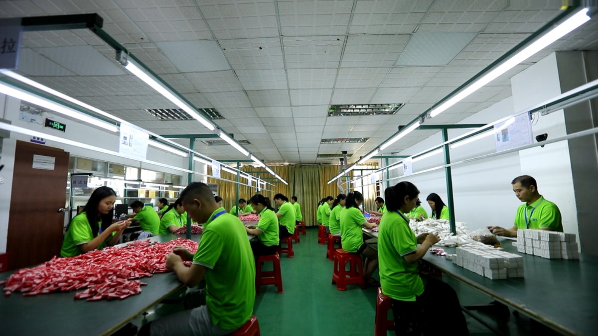 工业级内存卡生产车间实拍 制程环境与过程管控
